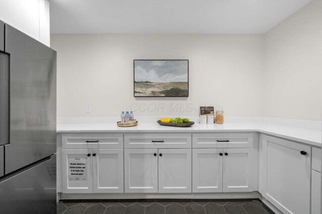 Building Photo - 2777 Donna Dr