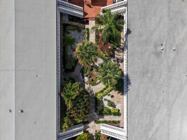 Building Photo - 1440 SE 15th St