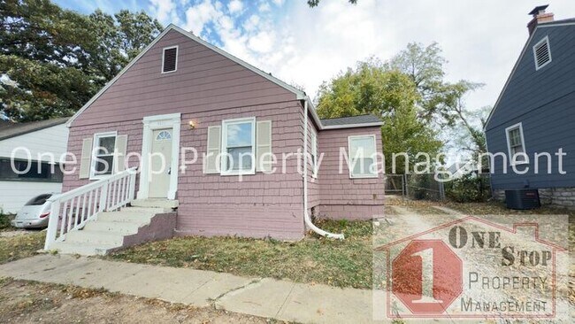 Primary Photo - Beautiful 3 Bedroom 1 Bathroom Home in Kan...