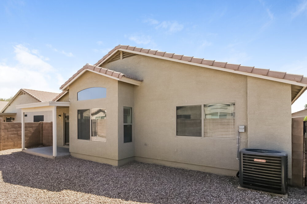 Building Photo - 13748 W Keim Dr