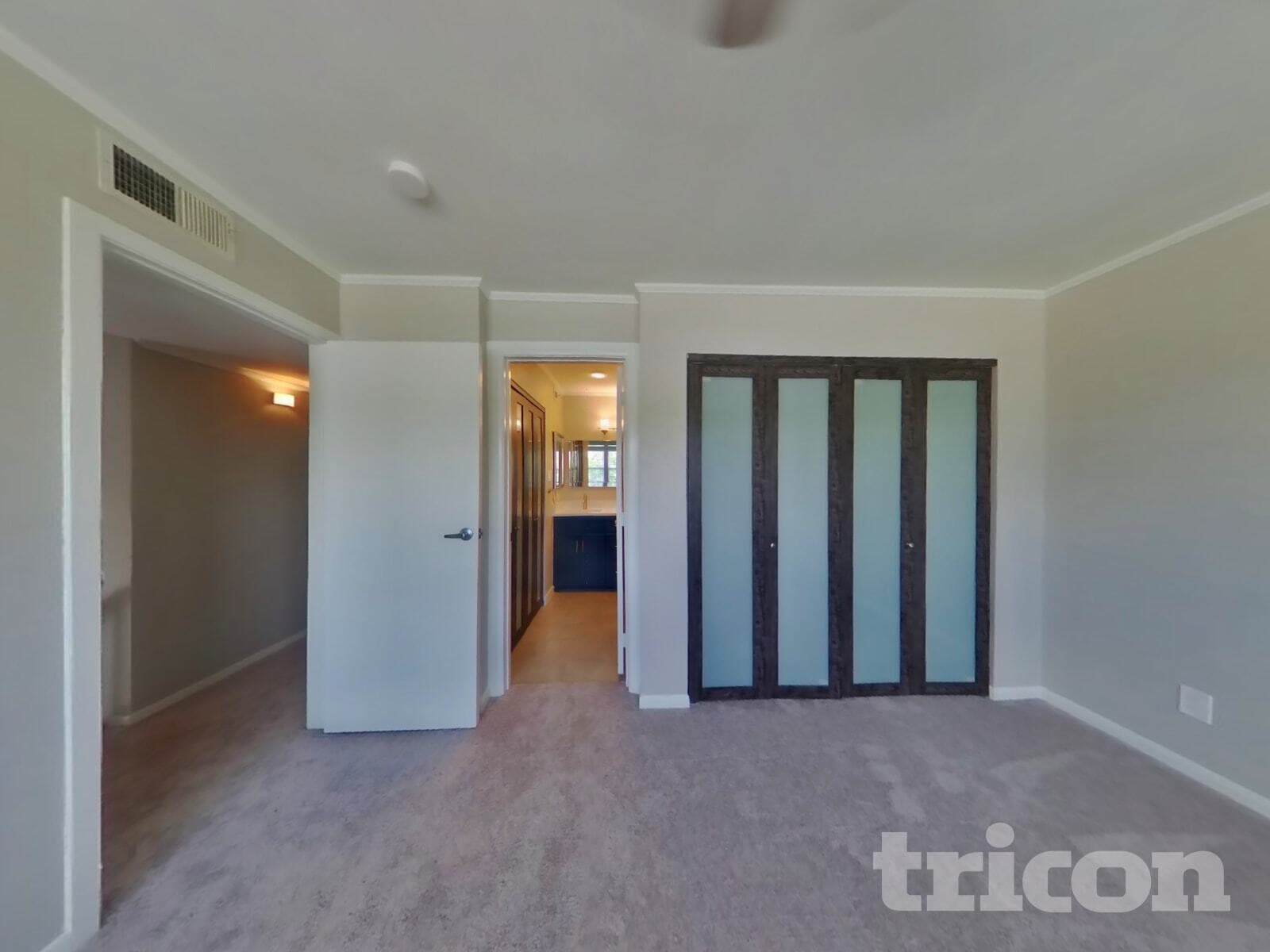 Building Photo - 1712 Hartford Dr