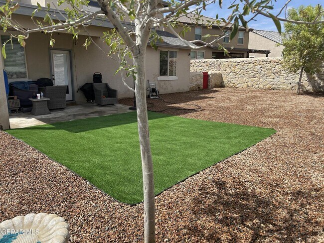 Building Photo - 7896 Enchanted Path Dr