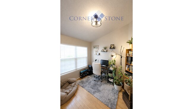 Building Photo - Tranquil Home in Boise!