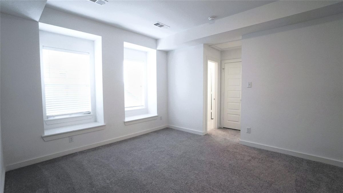 Building Photo - 2624 Gaulding St