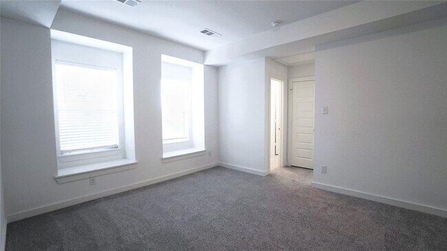 Building Photo - 2624 Gaulding St