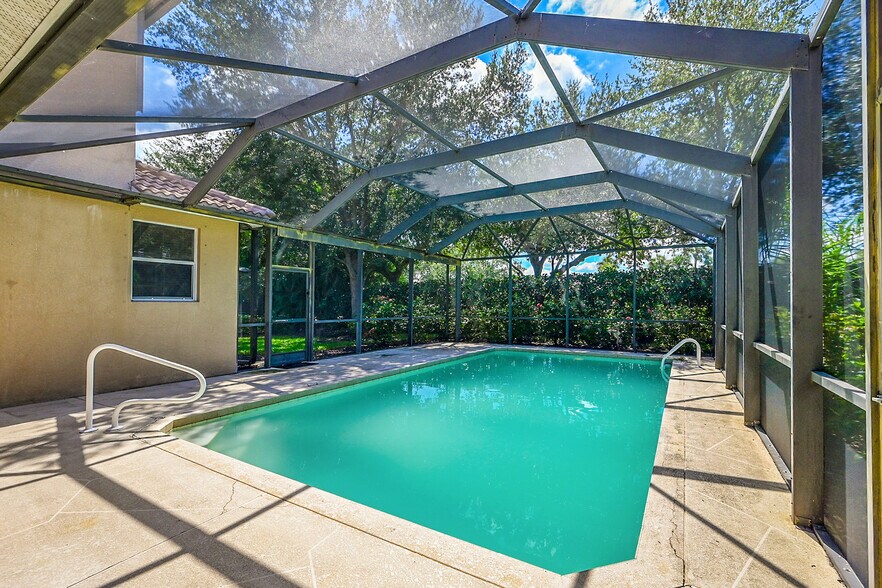 Primary Photo - 12960 Seaside Key Ct