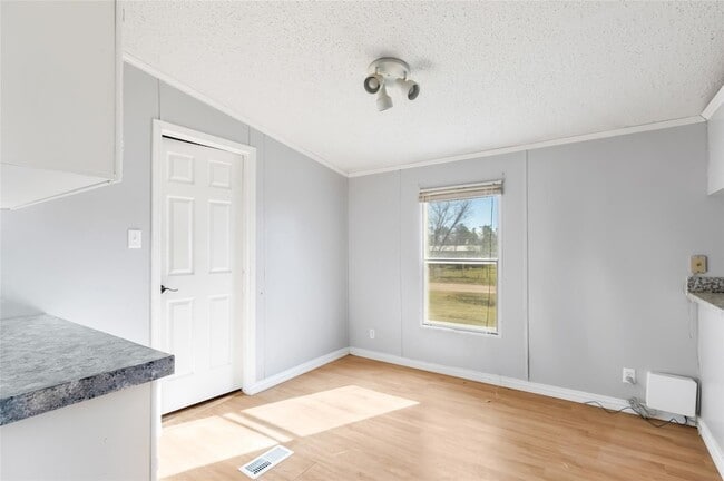 Building Photo - 297 Gettysburg Dr