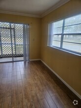 Building Photo - 4125 NW 88th Ave