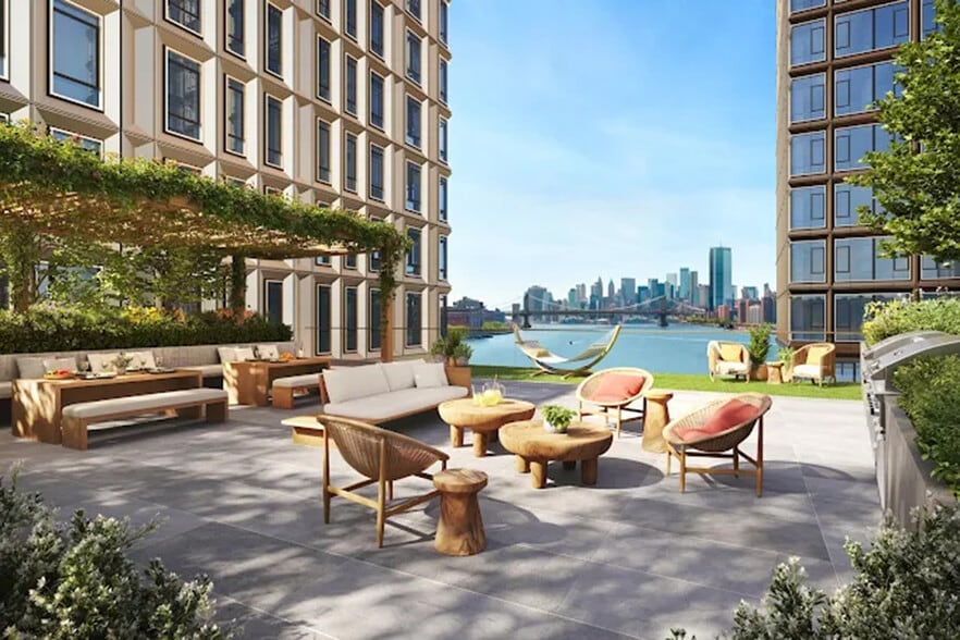 Building Photo - 478 Kent Ave