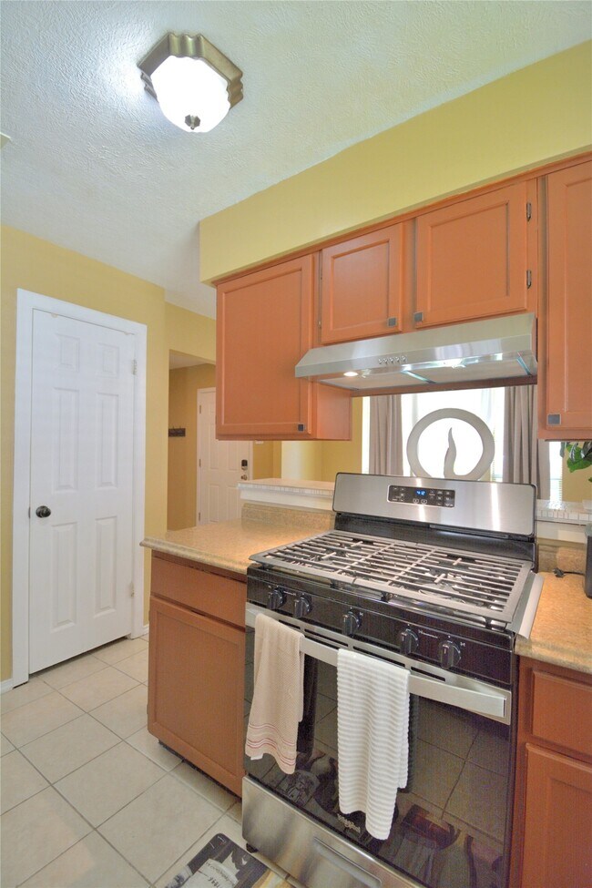 Building Photo - 5414 Quail Tree Ln