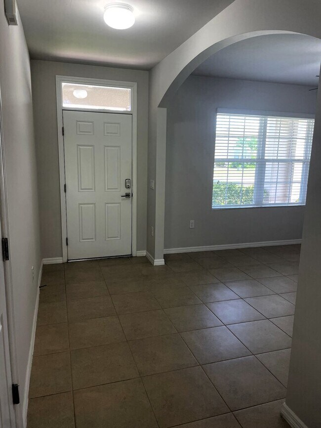 Building Photo - NE Cape Coral Single Family Home