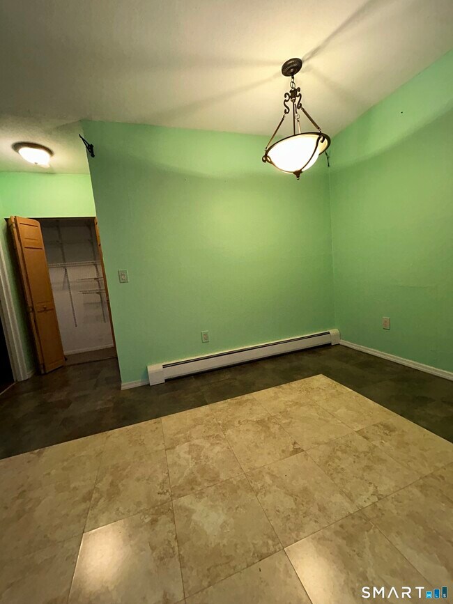 Building Photo - 26 Balance Rock Rd