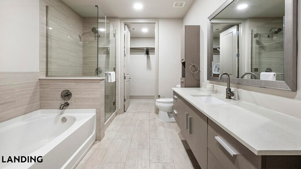 Building Photo - 1414 Wood Hollow Dr