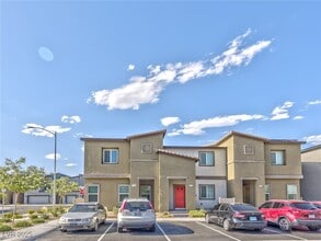 Building Photo - 4118 Venus Falls Ave