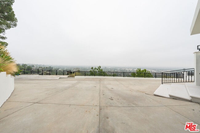 Building Photo - 4576 Martson Dr