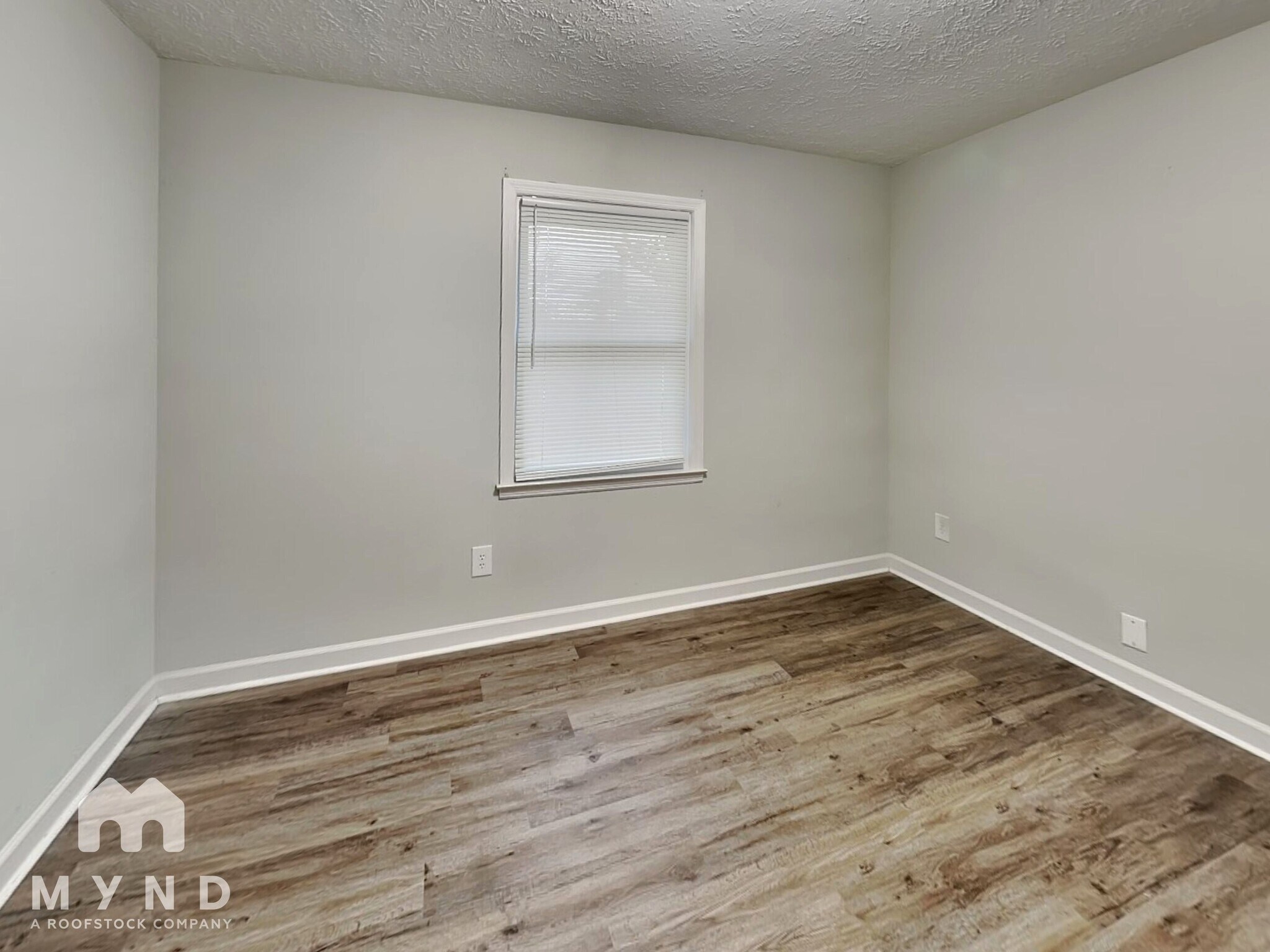 Building Photo - 2286 Briarwood Cir SW