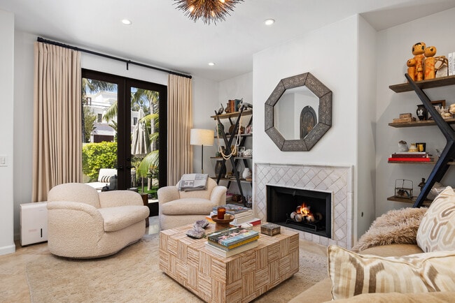 Building Photo - 227 Neptune Ave