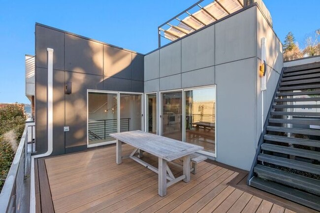 Building Photo - Stunning Air Conditioned Alki Condo Overlooking Majestic Puget Sound!