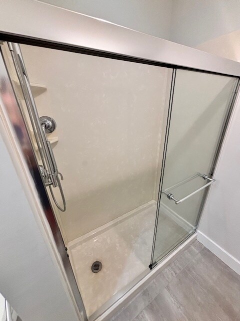 Shower - 45 Sycamore Ave