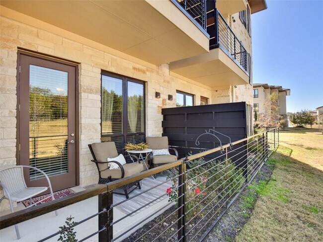 Building Photo - 104 Bella Toscana Ave
