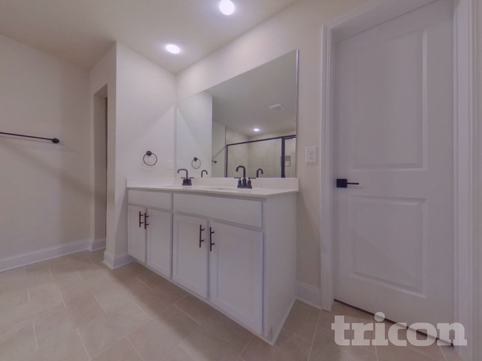 Building Photo - 446 Cantrell Dr