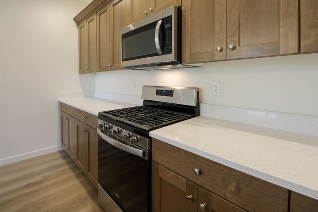 Building Photo - HANKEL1892-1898