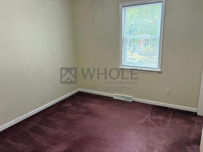 Building Photo - 386 Wildwood Ct