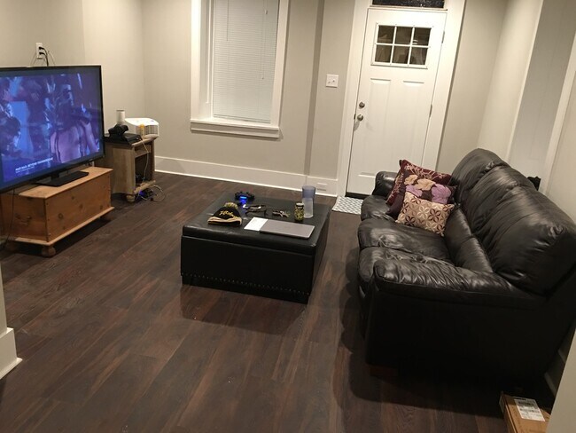 Building Photo - 4316 Dexter St