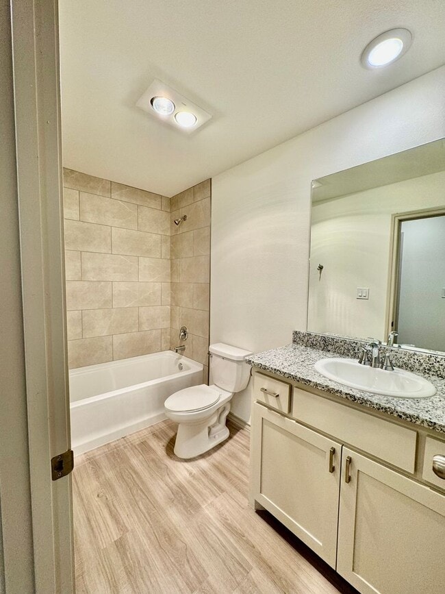 Building Photo - 3 Bed 2 Bath - Frenship ISD