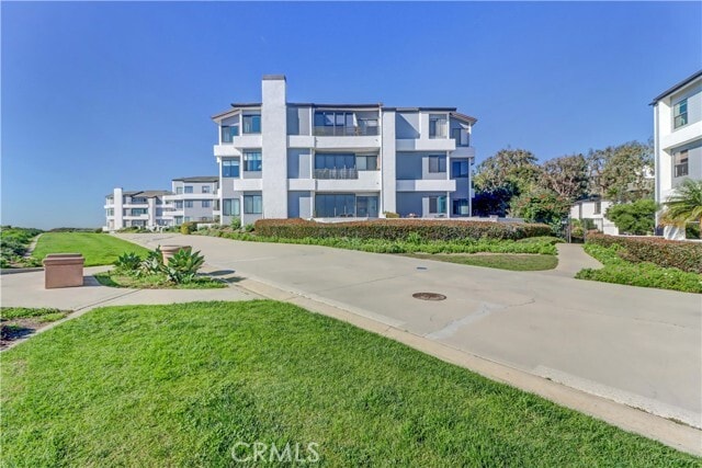 Building Photo - 230 Lille Ln