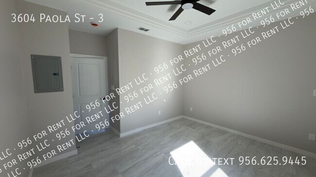 Building Photo - 3604 Paola St