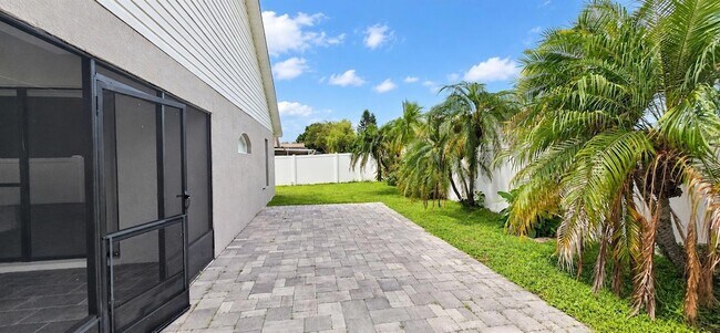 Building Photo - 6601 Thackston Dr