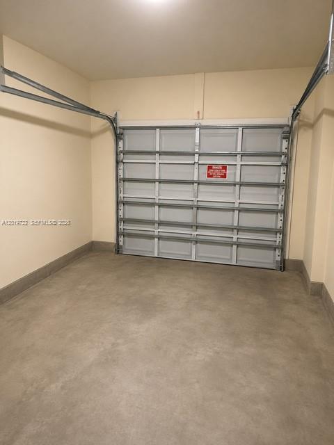 Building Photo - 14803 SW 9th Ln