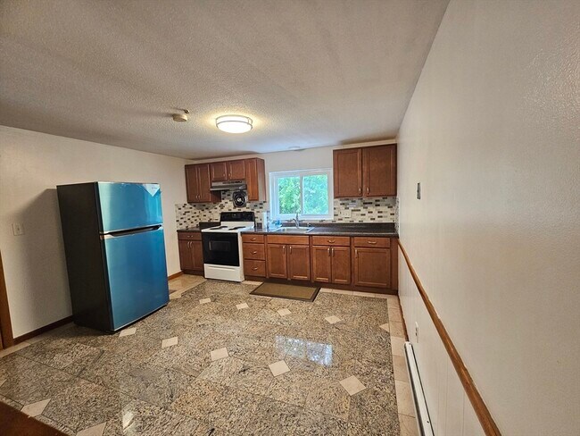 Primary Photo - 150 Barham Ave