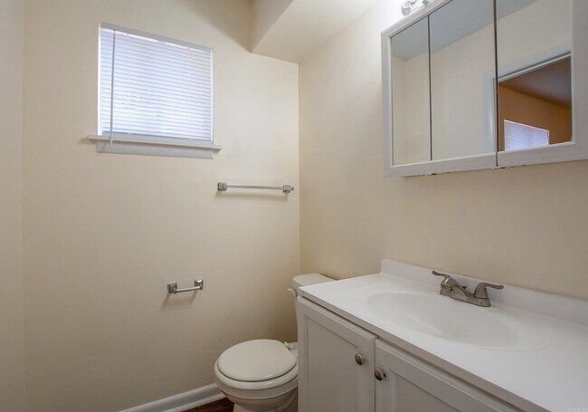 Building Photo - 201 N Polk St