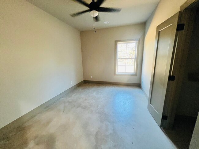 Building Photo - 48 1st Ave