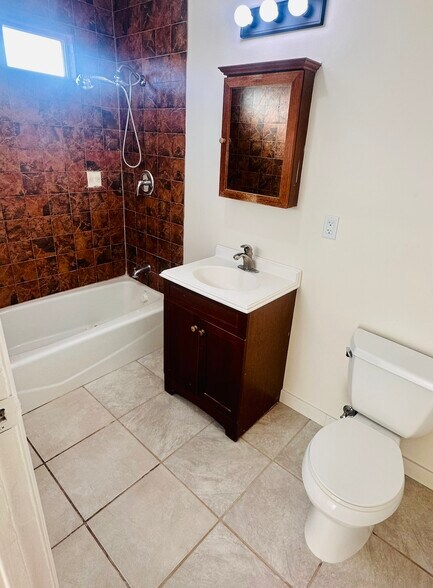 Building Photo - 4327 Clairemont Mesa Blvd