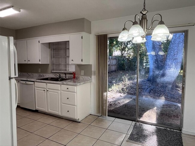 Building Photo - 1516 S Boundary St