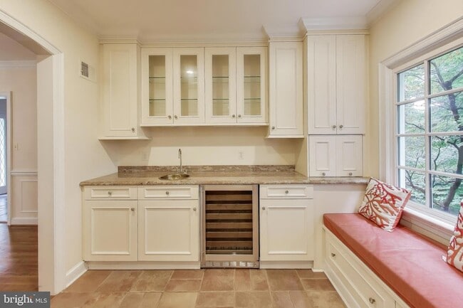 Building Photo - 7308 Burdette Ct