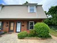 Building Photo - 331 Vineyard Park Ct