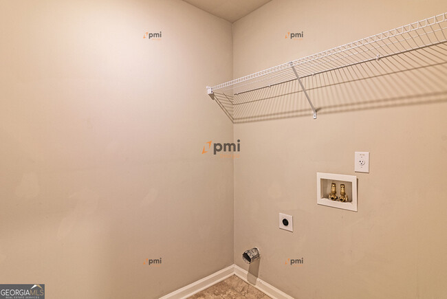 Building Photo - 1710 Hannah Ct