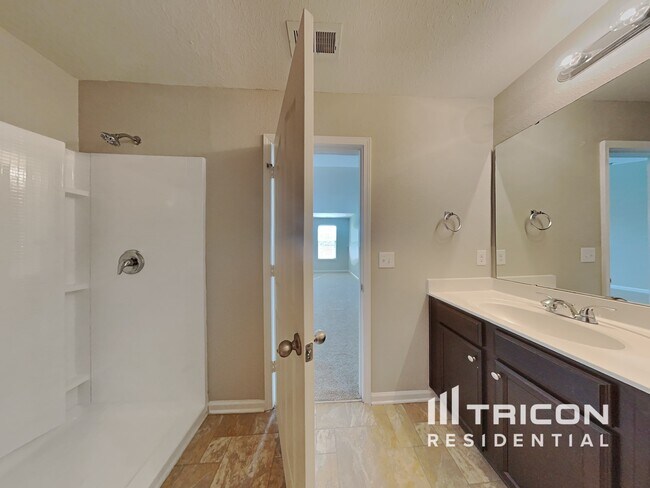 Building Photo - 314 Botanical Ct