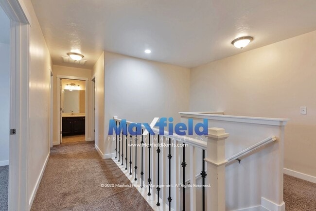 Building Photo - Draper Townhouse - 4 BD 3.5 BA 2 GA