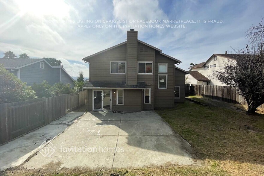 Building Photo - 260 Cimarron Dr