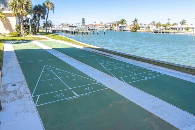 Building Photo - 105 Island Way