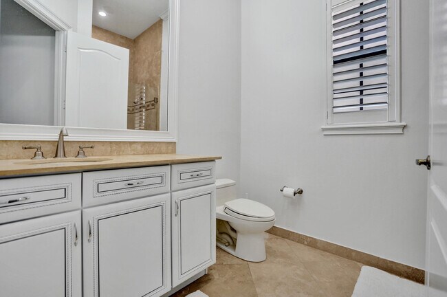 Building Photo - 9210 Equus Cir