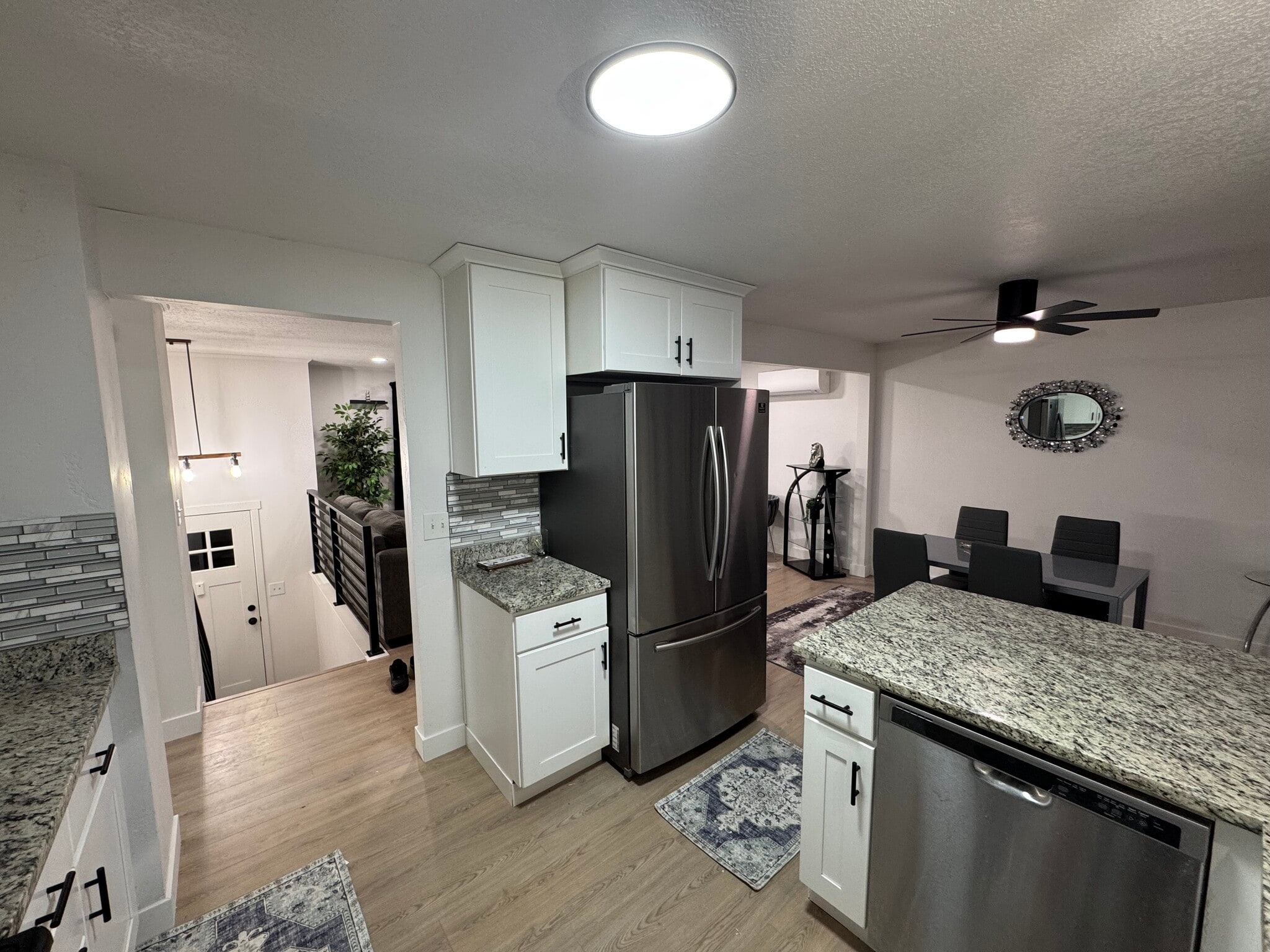 Building Photo - 10541 S Amaryllis Dr