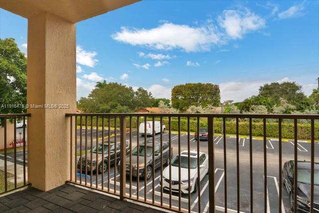 Building Photo - 313 Villa Cir