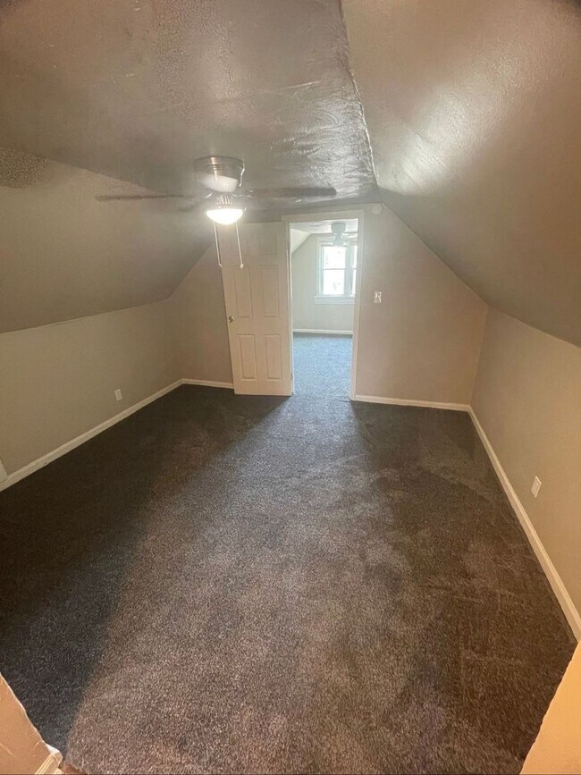 Building Photo - 12531 Forest Ave