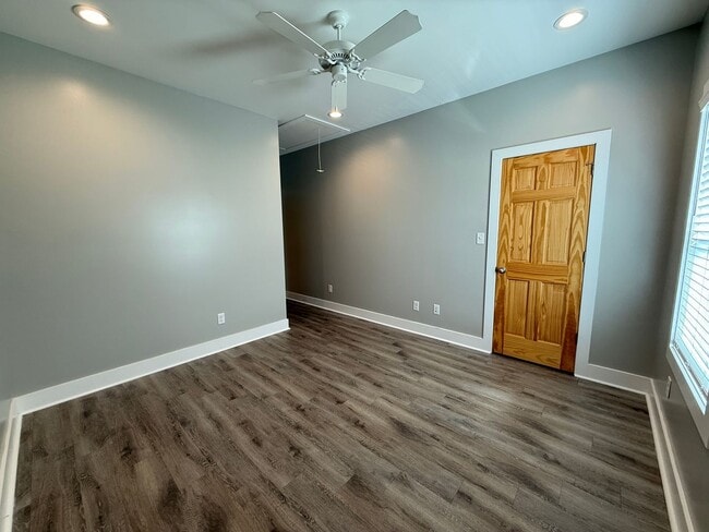 Building Photo - 33 Breckenridge Cv